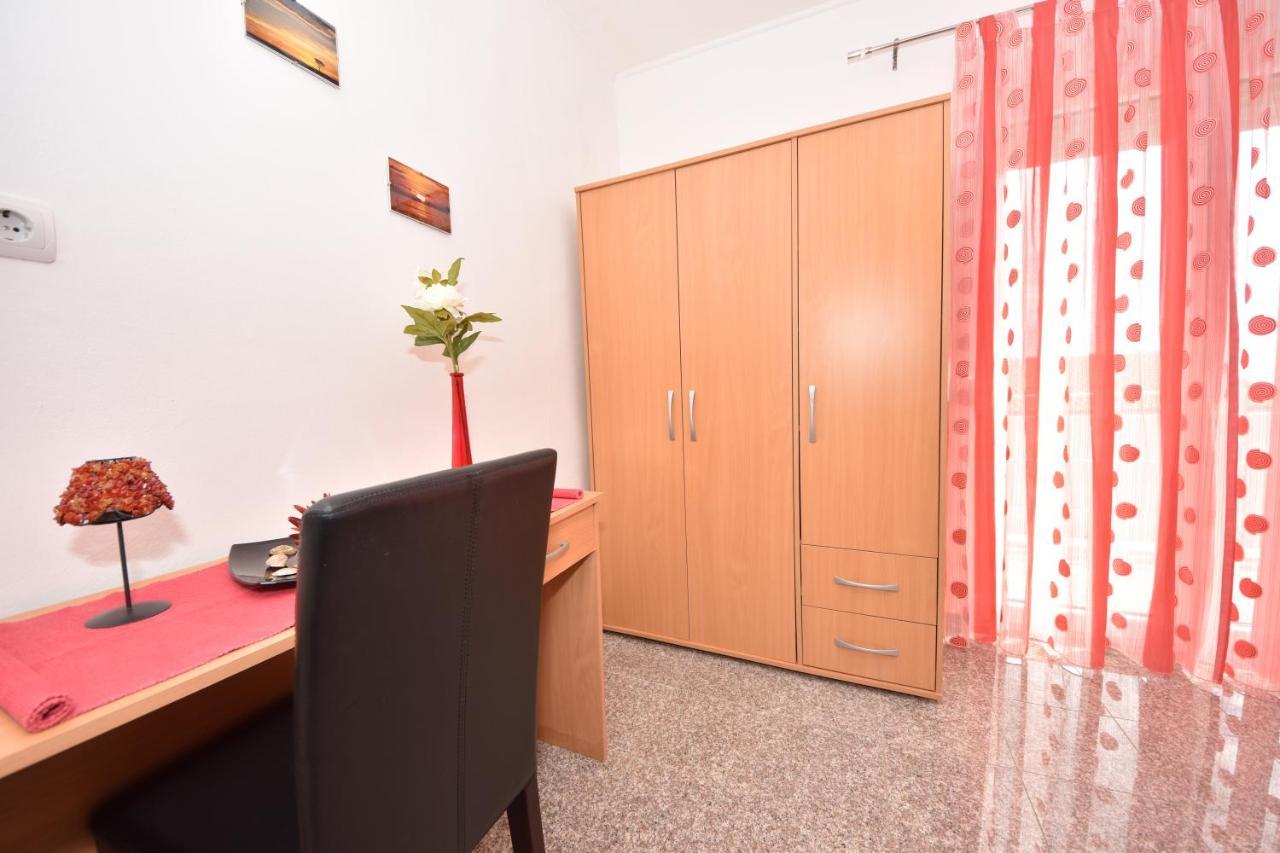 Apartment Jelena Рибарица Экстерьер фото
